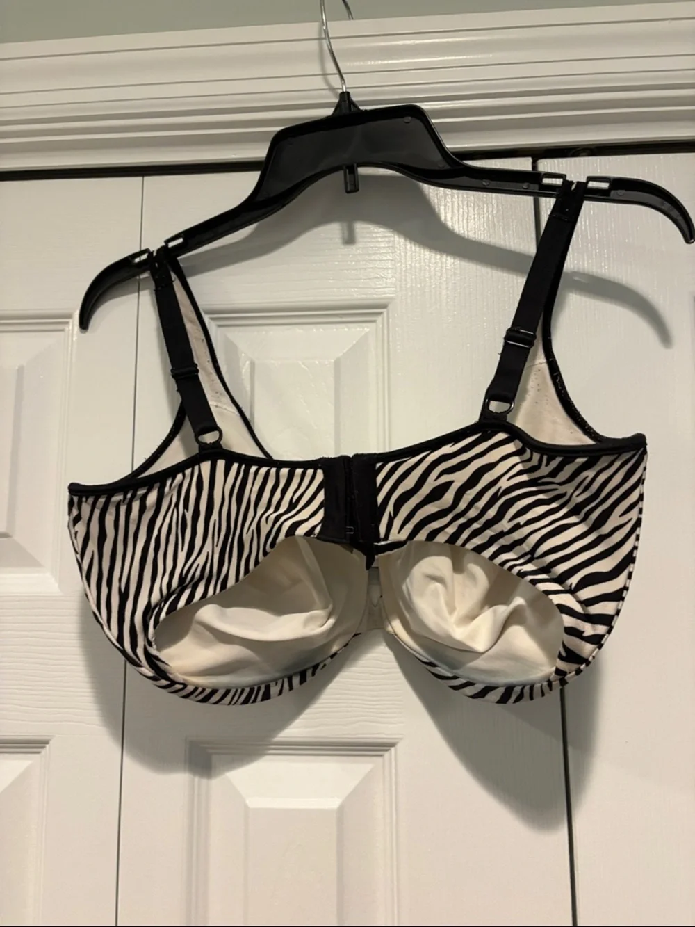 Lilyette Zebra-Print Underwire Bra - Black & White